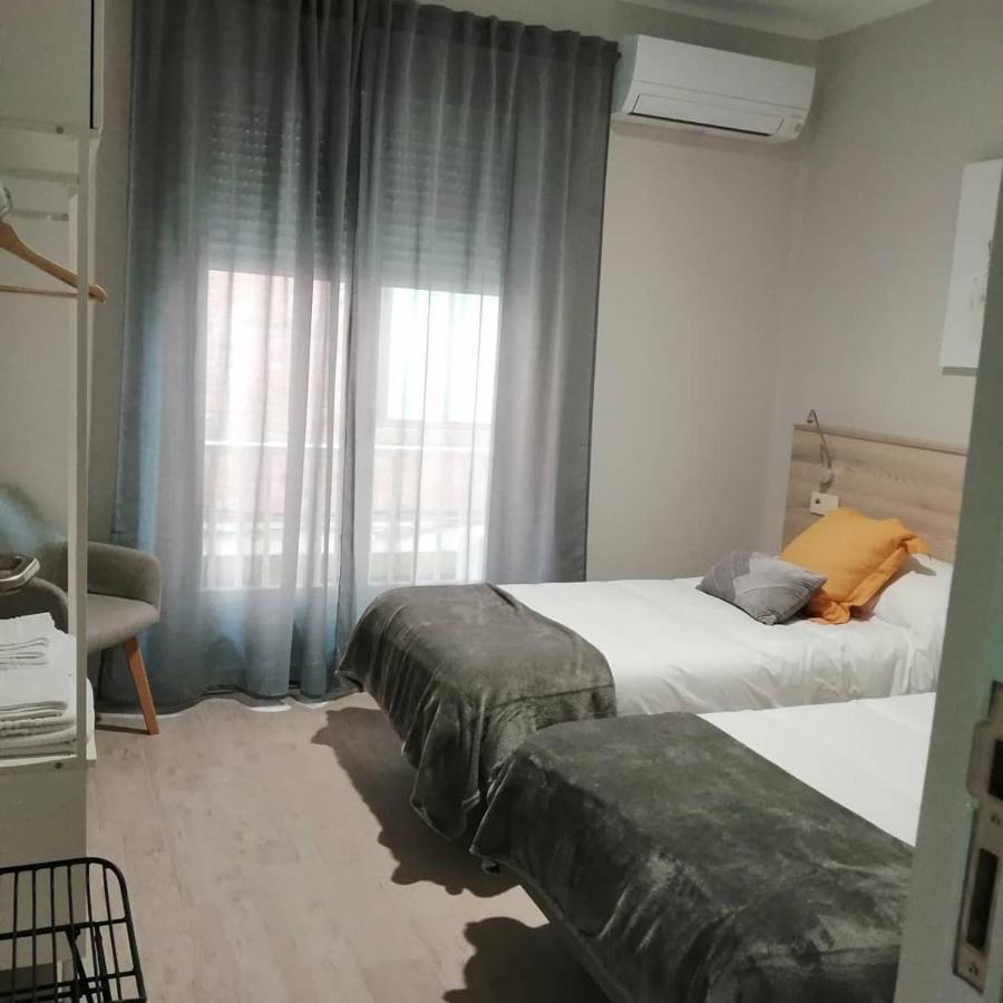 Calderon Apartment La Roda Exterior photo